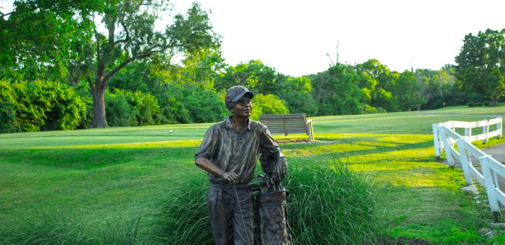 Jack Nicklaus statue